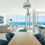 Crystal I Luxury By Hermosa