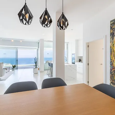 Crystal I Luxury By Hermosa