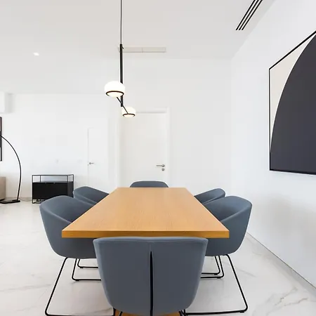 Crystal I Luxury By Hermosa *