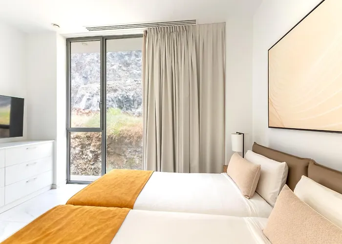 Crystal I Luxury By Hermosa * Acantilado de los Gigantes