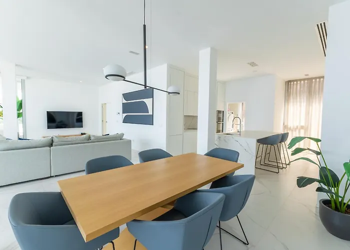 Crystal I Luxury By Hermosa Apartment