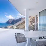 Crystal I Luxury By Hermosa * Acantilado de los Gigantes